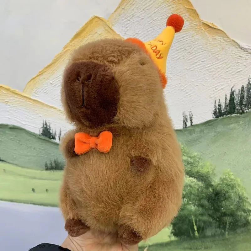 Pelúcia Capivara Birthday